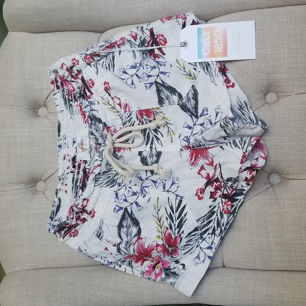 NWT Cali 1850 shorts Size XSz